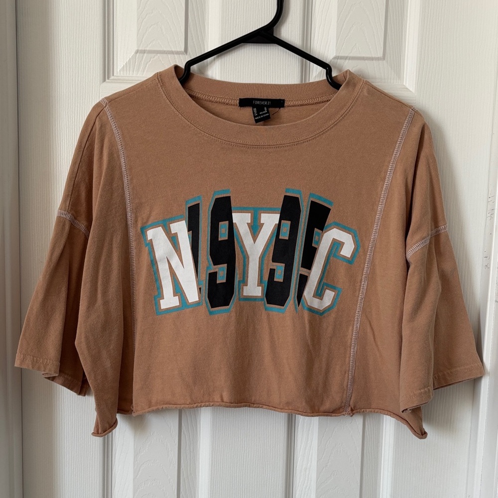 Forever 21 Tan Cropped NY&C Graphic Tee